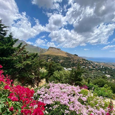 Villa Kasteli - Secret Beauty In The Mountains Каристос Экстерьер фото